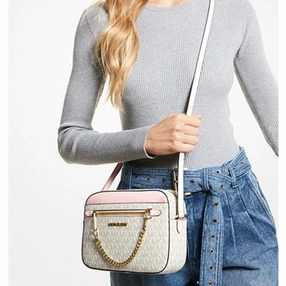 MICHAEL MICHAEL KORS
Jet Set Large Logo Crossbody Bag. Brand new - Picture 4 of 5